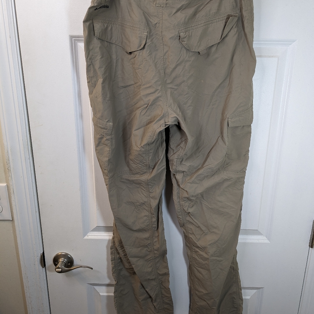Columbia, women's cargo pants, beige, size 34x32